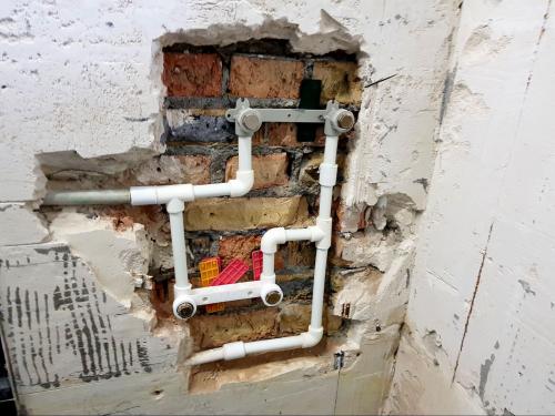 Каковы последствия неправильной изоляции труб отопления. 3 частые причины, почему могут протечь даже новые трубы отопления