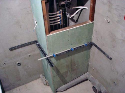 Как сохранить доступ к трубам после их скрытия. Популярные способы скрыть трубы