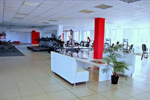 Как выбрать оптимальные шкафчики для раздевалок спортклуба 04