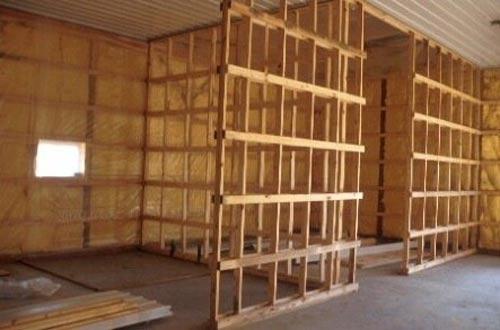 Что такое обрезка под гипсокартон из деревянного бруска. Где целесообразно использовать дерево для каркаса