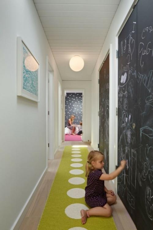 Как визуально увеличить нишу в коридоре с помощью дизайна.  Акцент – интересный прием в увеличении жизненного пространства