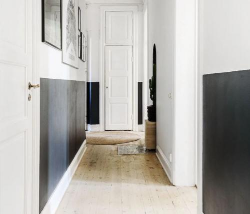 Узкая ниша в прихожей: как сделать свой коридор более просторным 04