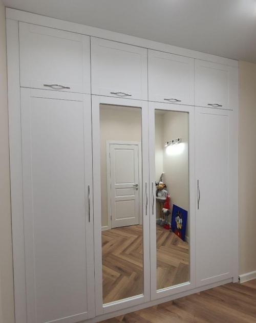 Маленькая ниша в прихожей: как сделать пространство функциональным 03
