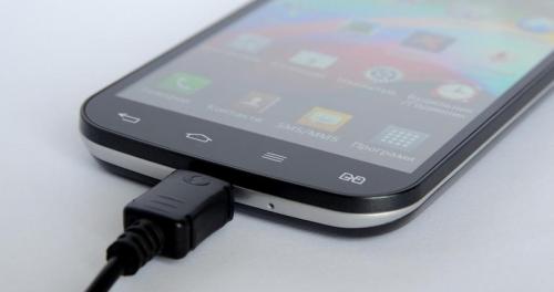 Как продлить жизнь батареи телефона. Как правильно заряжать смартфон, чтобы продлить срок службы его аккумулятора