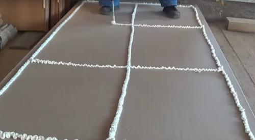 Без профиля: как правильно крепить гипсокартон к стене 04