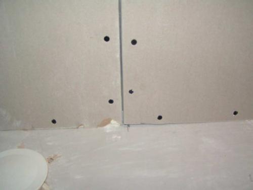 Как проверить, что гипсокартон крепится на стену без профилей. На саморезы