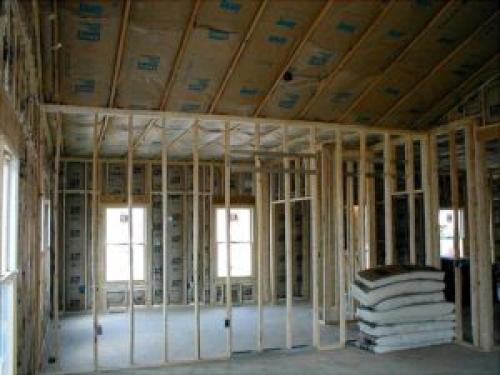 Какие инструменты нужны для изготовления деревянного каркаса для гипсокартона. Материалы и инструменты