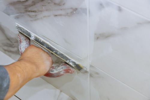 Выберите идеальную затирку для швов плитки в ванной: влагостойкая и эстетичная 08