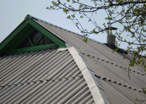 Как правильно выбрать место для установки оцинкованного конька на шиферной крыше. Как смонтировать конек на кровлю из волнового шифера