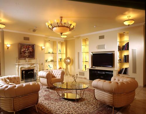 Как улучшить освещение в проходной комнате. №1. Организовываем общий свет