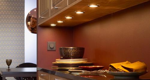 Какие варианты освещения подходят для хрущёвки. Освещение на кухне — Подбираем светильники правильно