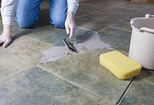 Как устранить возможные дефекты после нанесения затирки. Как убрать затирку из швов плитки: 2 эффективных метода