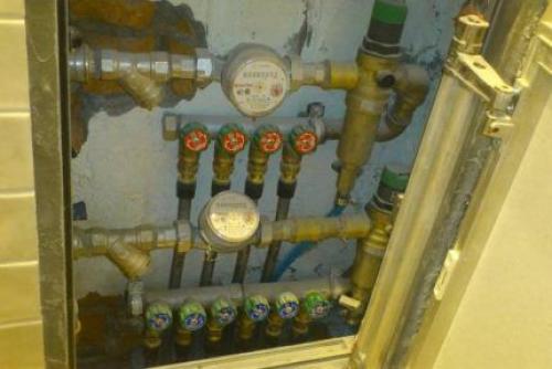 Как обеспечить доступ для обслуживания труб после их закрытия коробом. К чему необходимо обеспечить доступ