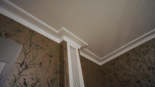 Можно ли устанавливать короба для труб отопления своими руками. Короба для труб отопления: зачем нужны и как подобрать? Варианты идеальных решений декоративных накладок для труб, 105 фото